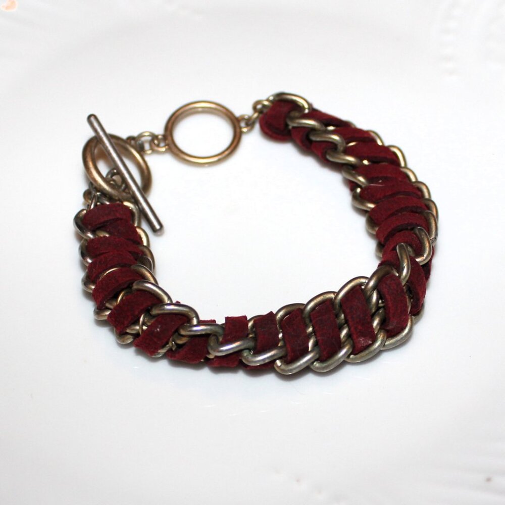 Premier Designs 'Cranberry' Links & Red Suede Cord Bracelet